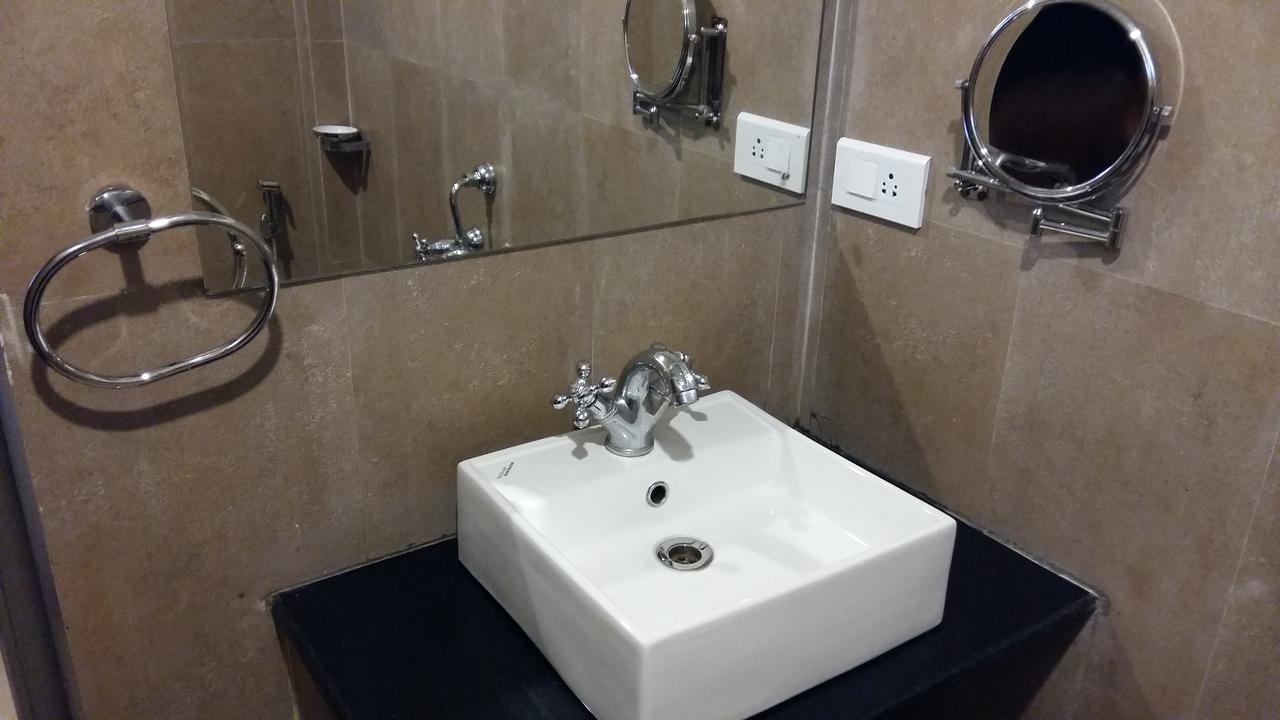 Hotel Indiana Shillong Zewnętrze zdjęcie