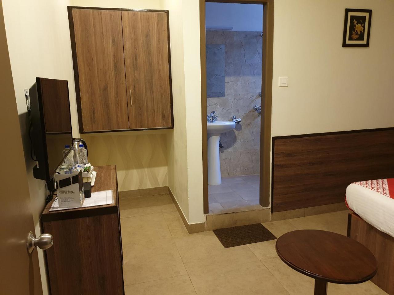 Hotel Indiana Shillong Zewnętrze zdjęcie
